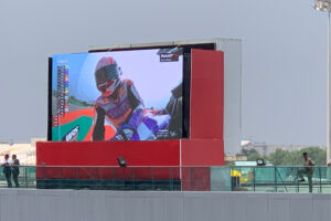 Frame 988665533